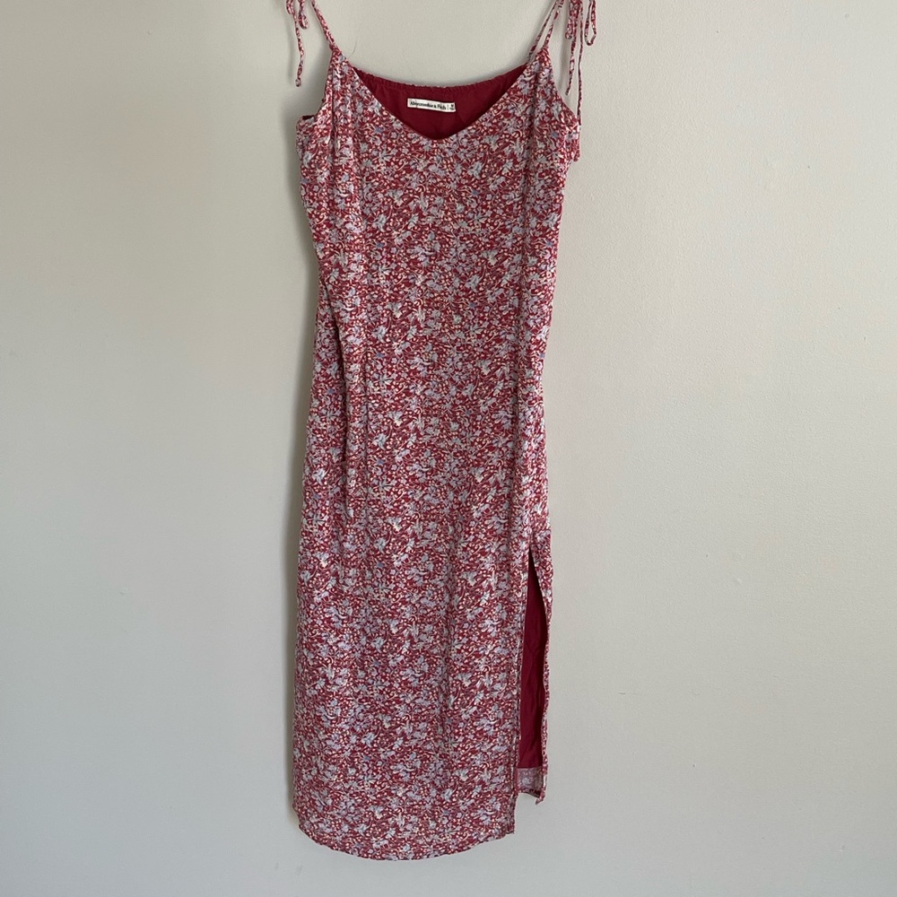 Abercrombie Midi Dress with Slit!